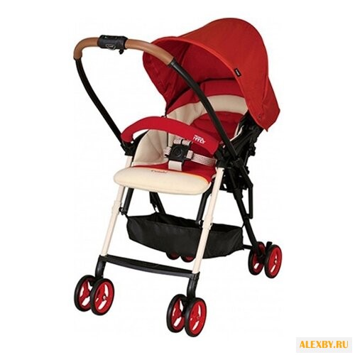 Прогулочная коляска Combi