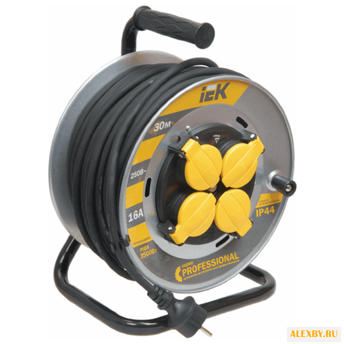 IEK Удлинитель на мет. катушке