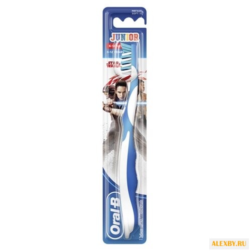 Зубная щетка Oral-B Junior от