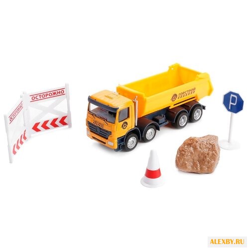 Грузовик ТЕХНОПАРК с дорожными