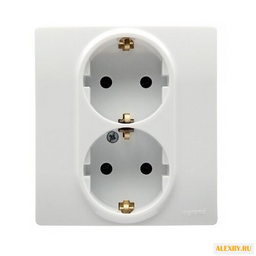 Розетка Legrand Etika 672223