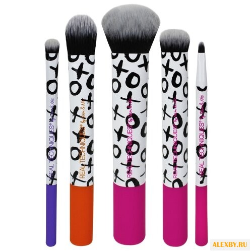 Набор кистей Real Techniques