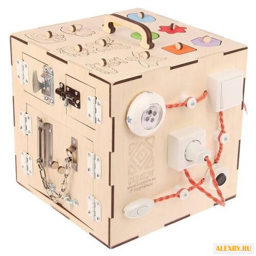 Бизиборд Бизикуб с розеткой для