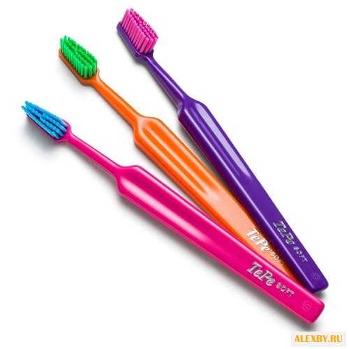 Зубная щетка TePe Colour Soft