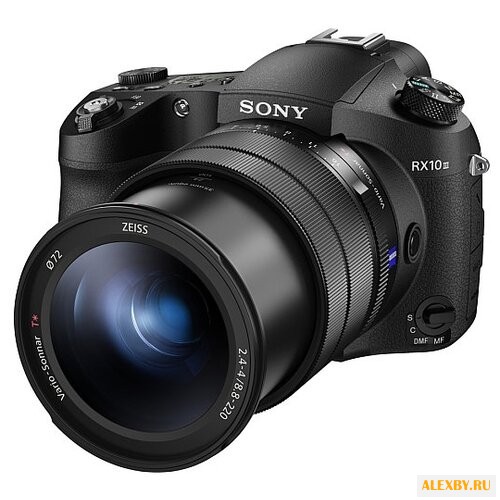 Компактный фотоаппарат Sony