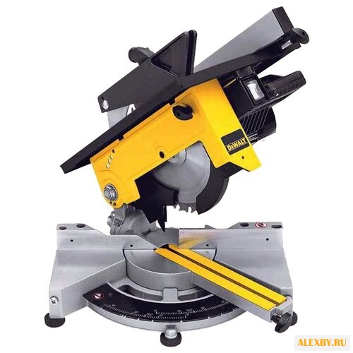 Торцовочная пила DeWALT DW711