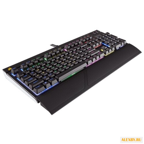Клавиатура Corsair STRAFE RGB