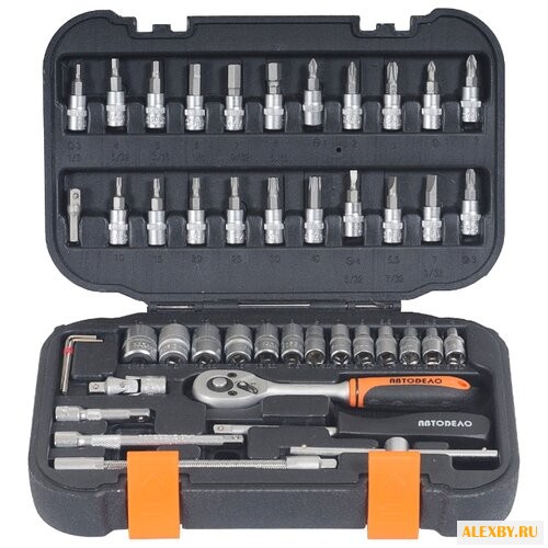 Набор автомобильных