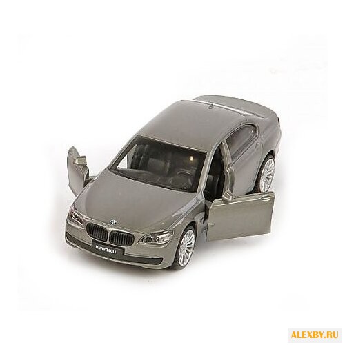 Легковой автомобиль Пламенный