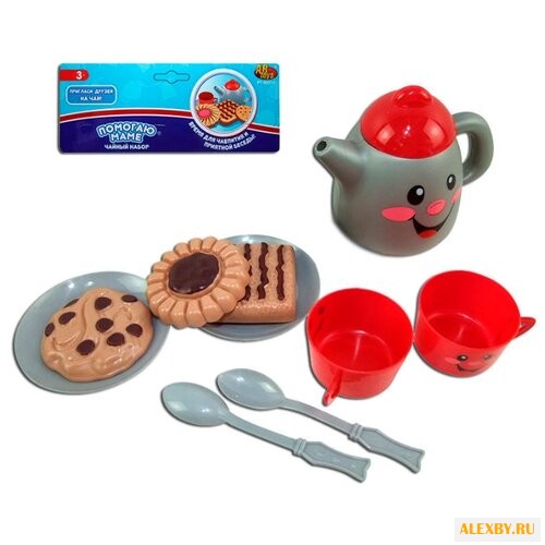 Набор продуктов с посудой
