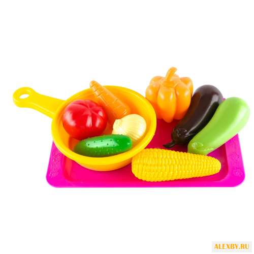 Набор продуктов с посудой