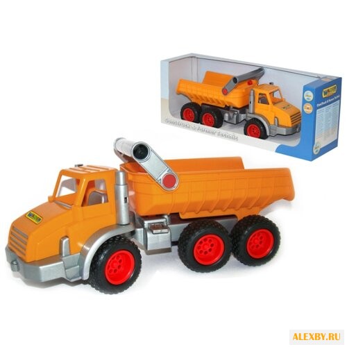 Грузовик Wader трёхосный