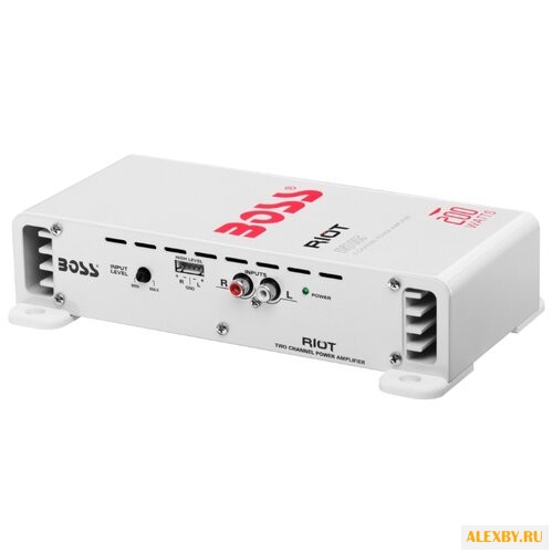 Автомобильный усилитель Boss