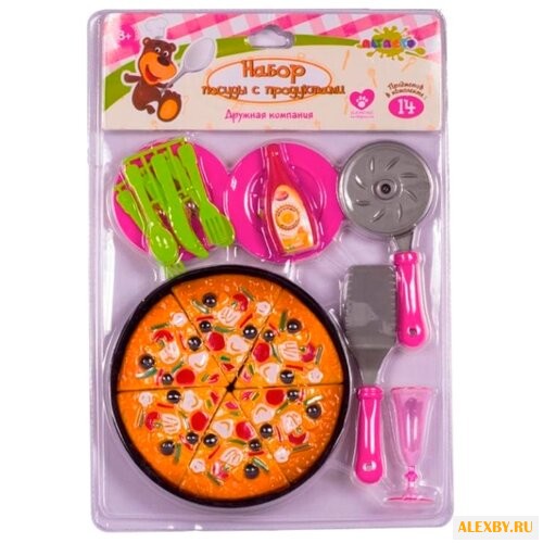Набор продуктов с посудой