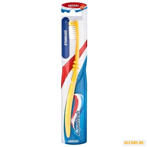 Зубная щетка Aquafresh Standard