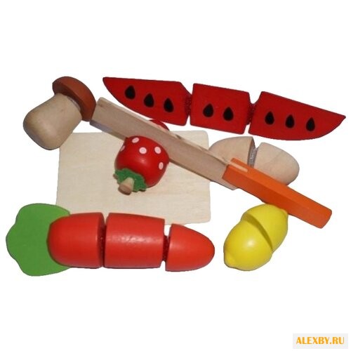 Набор продуктов с посудой