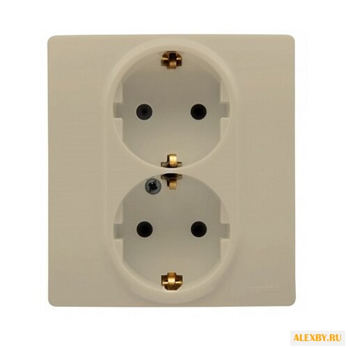 Розетка Legrand Etika 672323