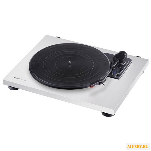 Виниловый проигрыватель TEAC