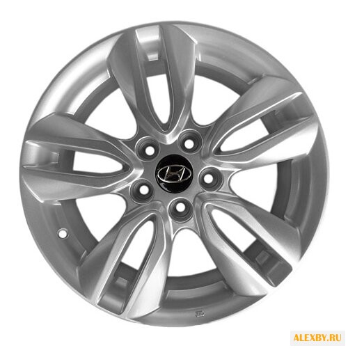 Колесный диск Replica HND109